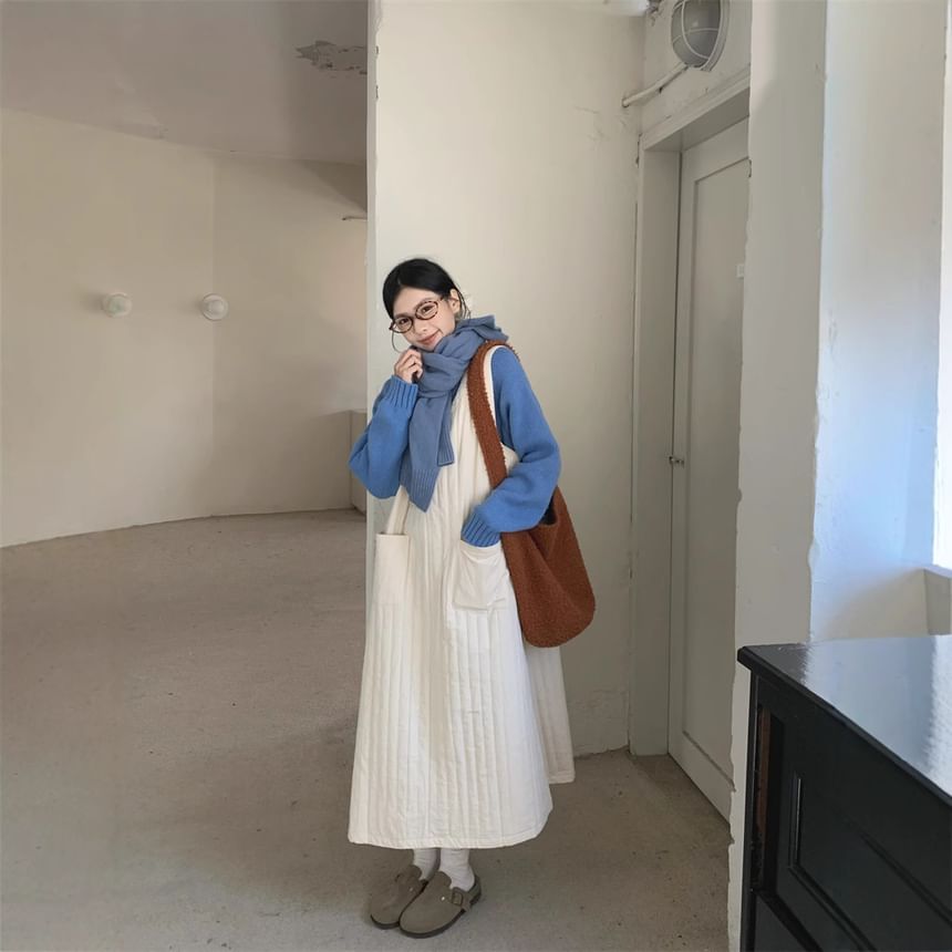 Turtleneck Plain Sweater / Sleeveless Ribbed Maxi A-Line Dress