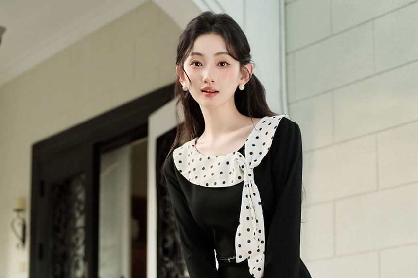 Set: Long Sleeve Round Neck Dotted Panel Maxi A-Line Dress + Belt
