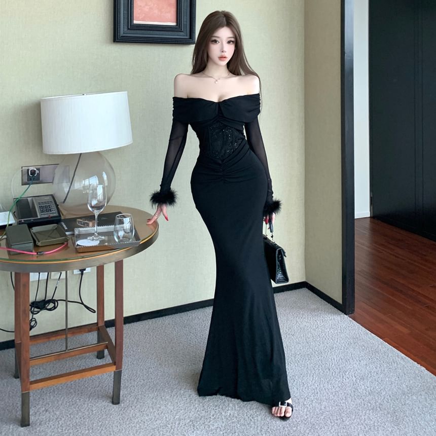 Long-Sleeve Off-Shoulder Lace Panel Fluffy Cuff Maxi Mermaid Dress