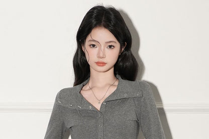 Henley-Style Pullover with Extended Sleeves