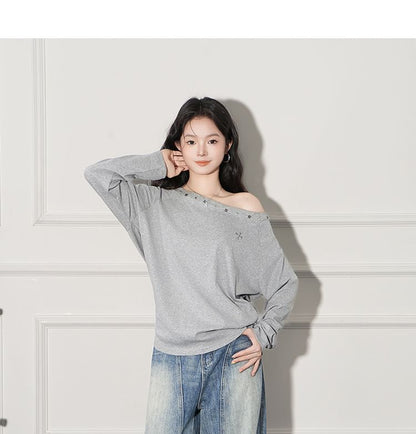 Studded One-Shoulder Tee with Full Sleeves