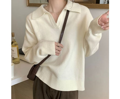 Open Placket Polo Sweater with Classic Cut