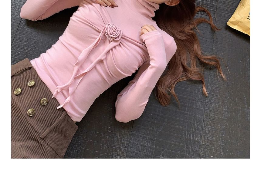 Turtleneck Cinched Pullover in Solid Tone