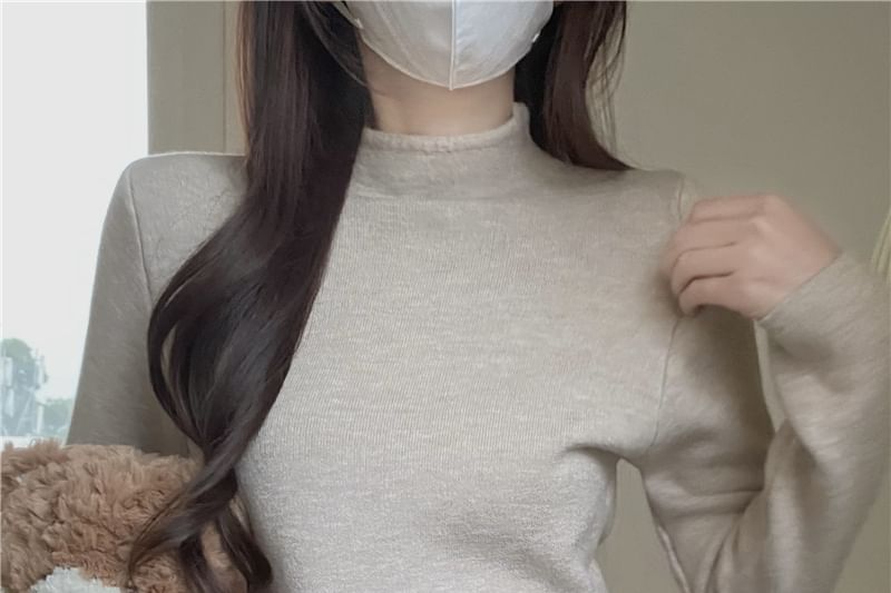 Mock Neck Pullover Knit Top in Solid Color