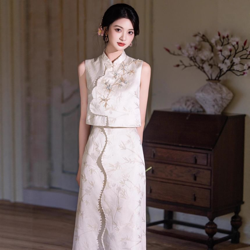 Sleeveless Mandarin Collar Embroidered Beaded Panel Jacquard Maxi Sheath Cocktail Dress