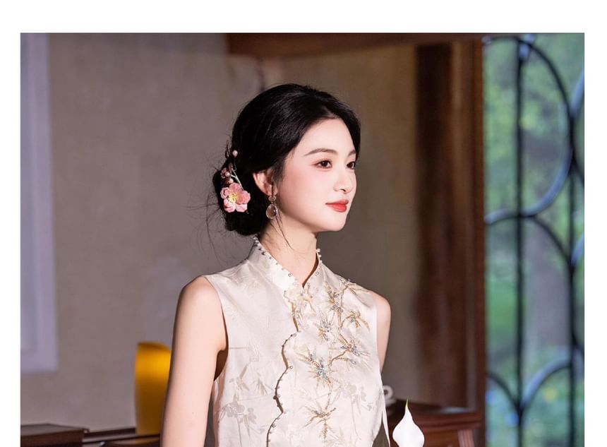 Sleeveless Mandarin Collar Embroidered Beaded Panel Jacquard Maxi Sheath Cocktail Dress