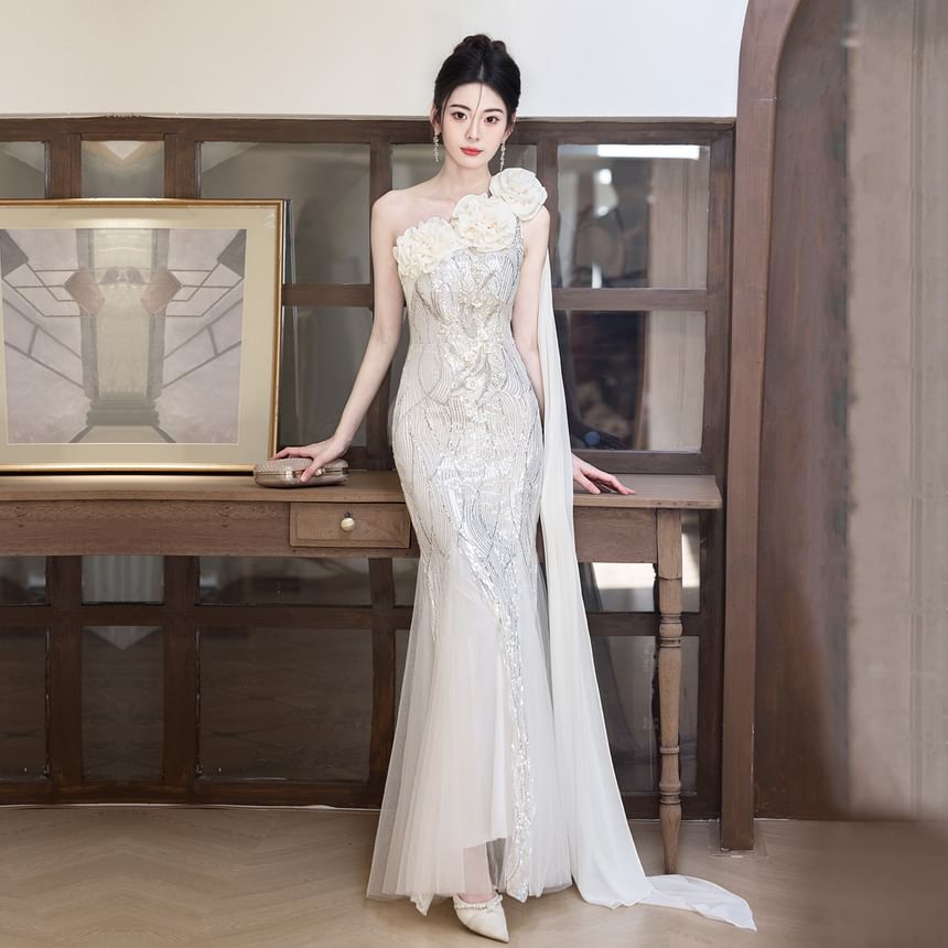 Sleeveless One Shoulder Floral Sequin Mesh Mermaid Evening Gown