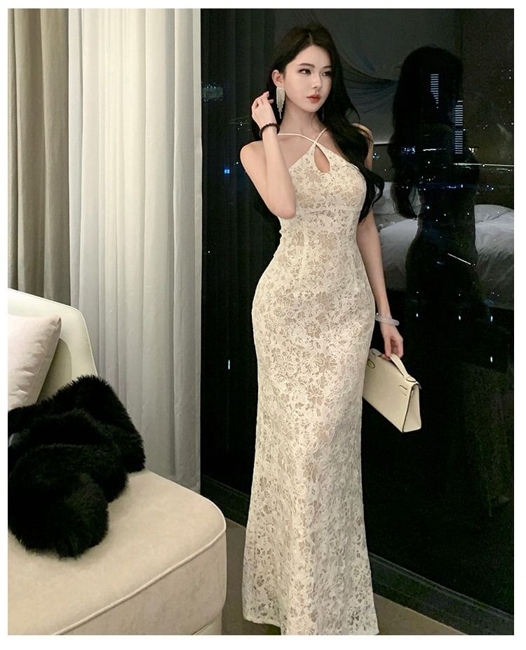 Halter Floral Lace Trumpet Evening Dress