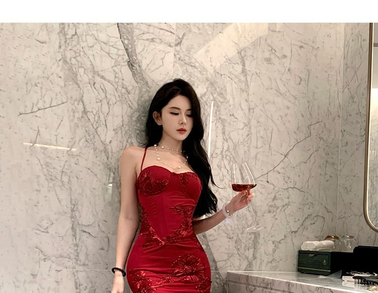 Halter Flower Embroidered Mermaid Evening Dress