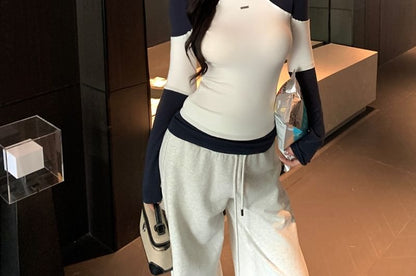 Two-Tone Crewneck Top with Long Sleeves