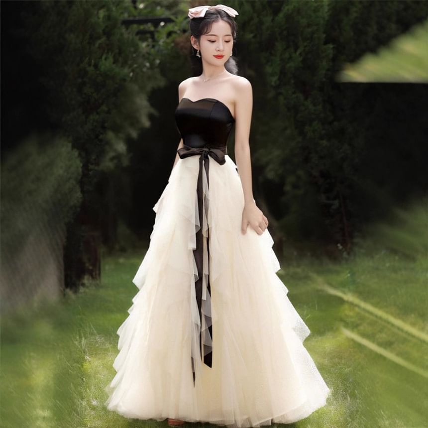 Two Tone Bow Tiered Mesh A-Line Tube Evening Gown