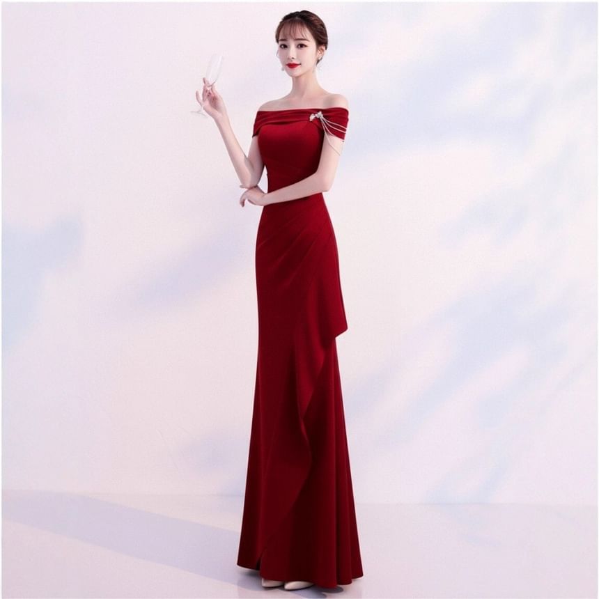 Sleeveless Off Shoulder Plain Trumpet Evening Gown