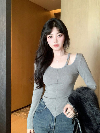 Asymmetric Solid T-Shirt with Long Sleeves
