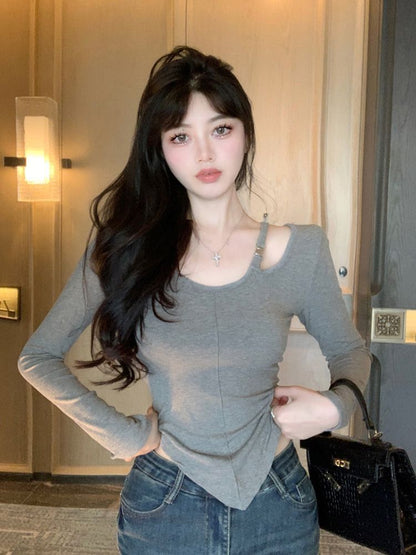 Asymmetric Solid T-Shirt with Long Sleeves