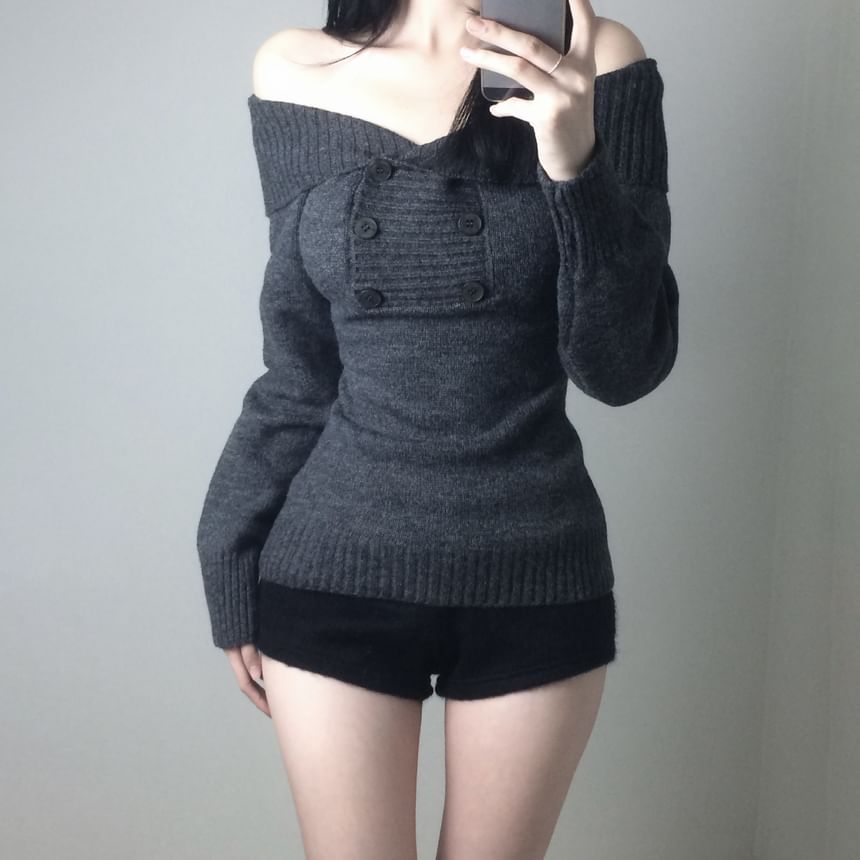 Off-Shoulder Slim Knit Sweater in Solid Shade