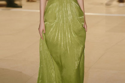 Halter V-Neck Plain Crinkle Mermaid Evening Gown