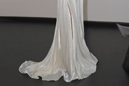 Halter V-Neck Plain Ruched Slit Mermaid Wedding Gown