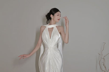 Halter V-Neck Plain Ruched Slit Mermaid Wedding Gown