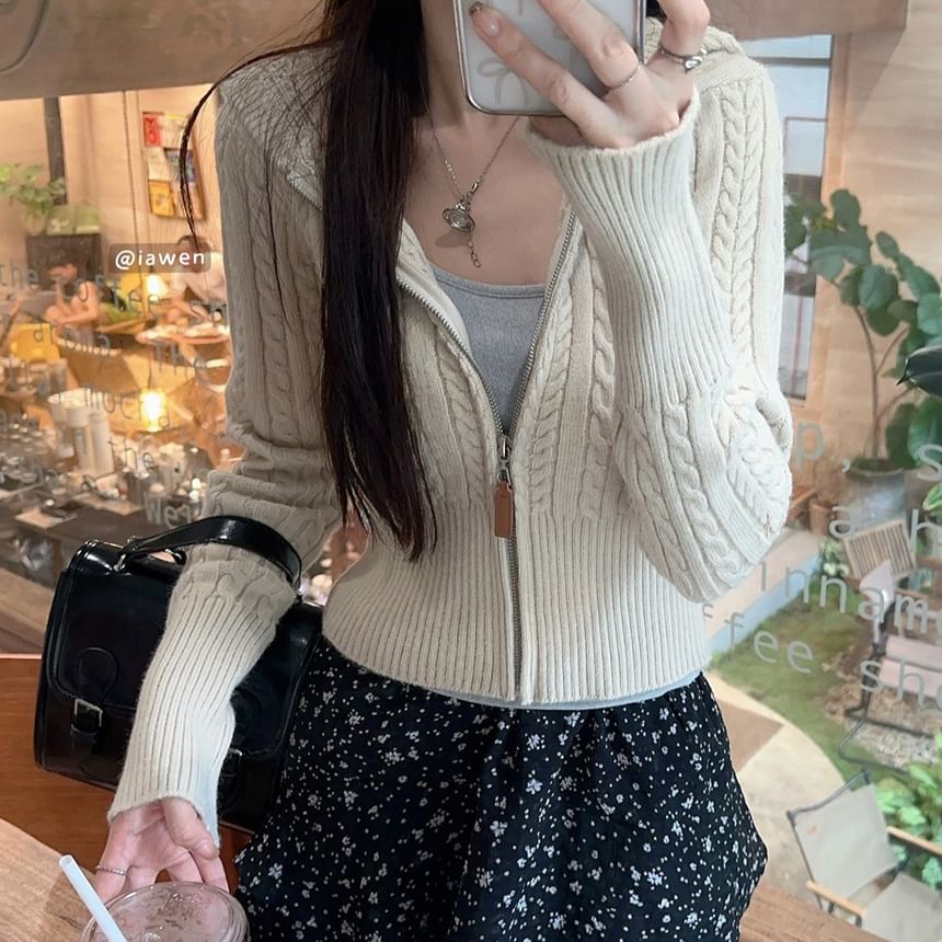 Chunky Zip-Up Cropped Knit Sweater