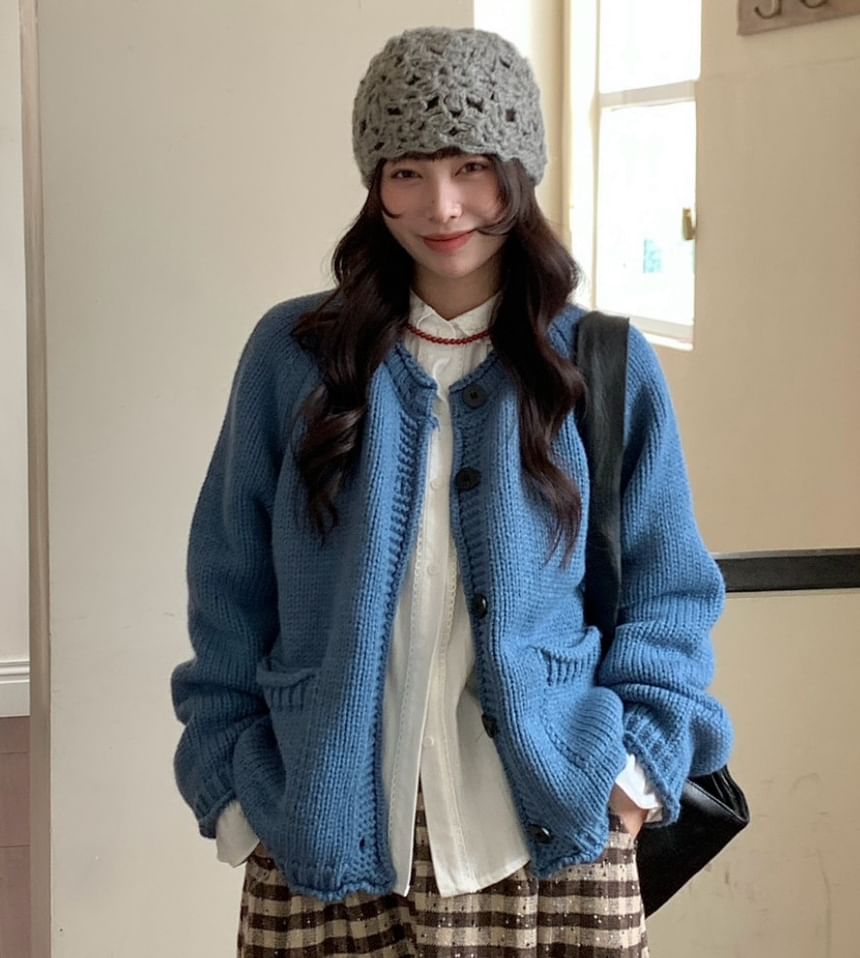 Crewneck Button-Up Plain Cardigan