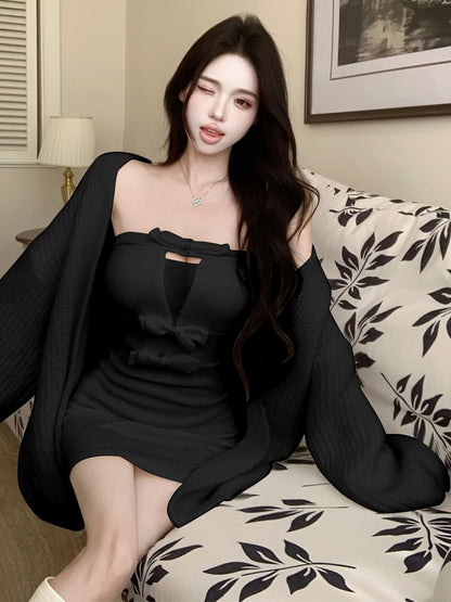 Balloon-Sleeve Plain Cardigan / Strapless Mini Bodycon Dress
