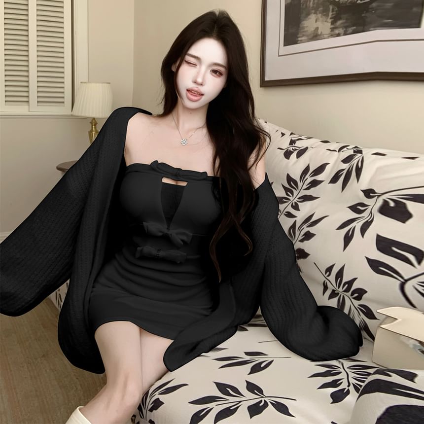 Balloon-Sleeve Plain Cardigan / Strapless Mini Bodycon Dress
