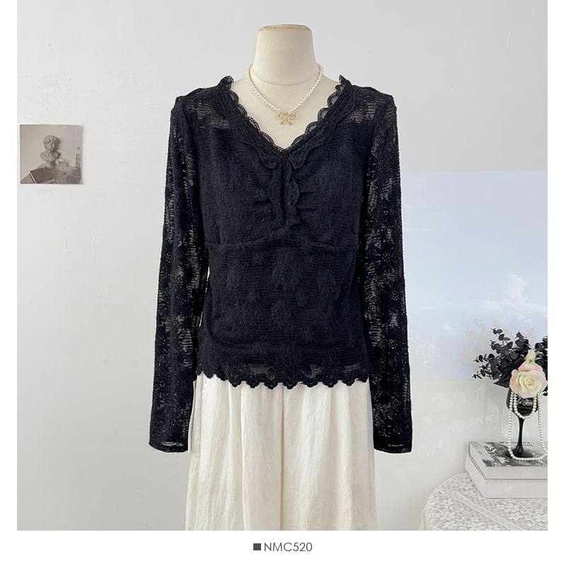 Slim-Fit Lace V-Neck Long Sleeve Tee
