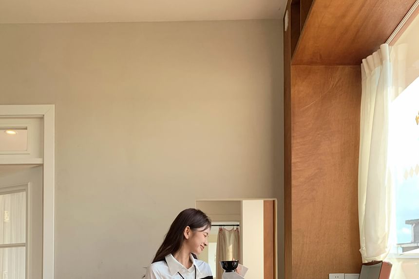 Color-Block Slim Shirt with Mock Two-Piece Style