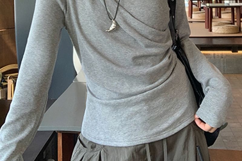 Cold Shoulder Plain Long Sleeve Fitted Tee