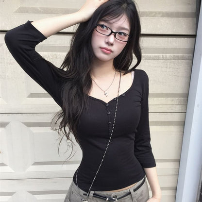 Scoop Neck Slim-Fit Crop Tee