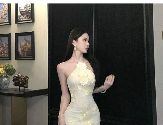 Halter Floral Patterned Trumpet Evening Dress