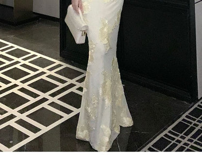 Halter Floral Patterned Trumpet Evening Dress