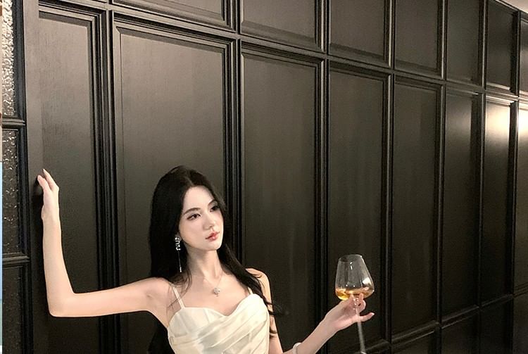 Spaghetti Strap Plain Ruched Satin Sheath Evening Dress