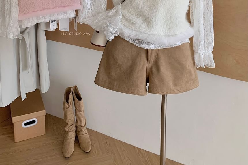 Lace Top and Fluffy Vest Set with Round Neck