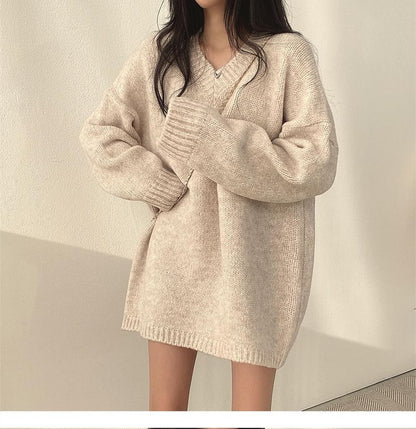 Classic V-Neck Knit Sweater in Solid Color