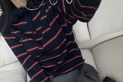 Striped Polo Collar Sweater with Pointed Neckline