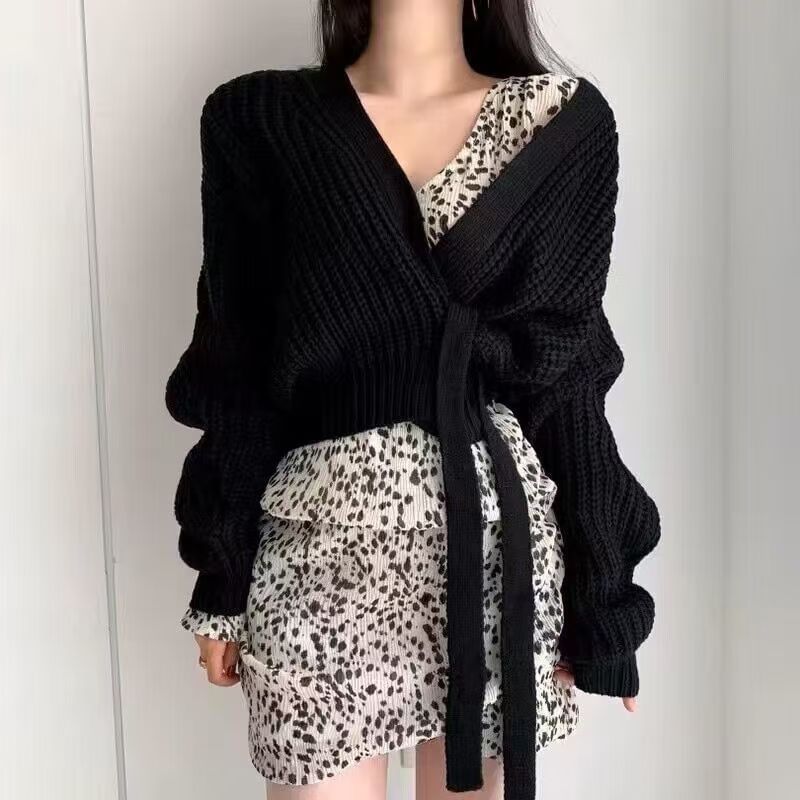 Chunky Knit Wrap V-Neck Cropped Sweater