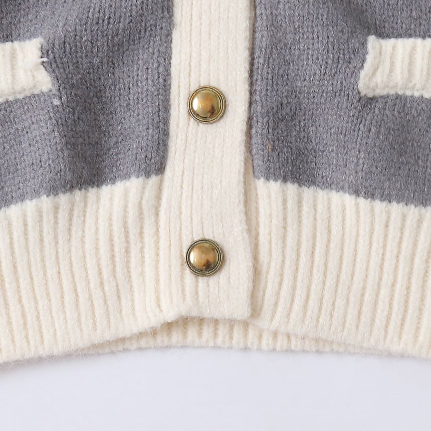 V-Neck Plain Contrast Trim Cardigan