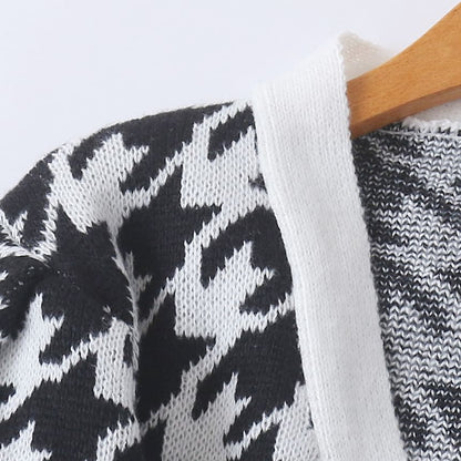 V-Neck Houndstooth Cropped Cardigan