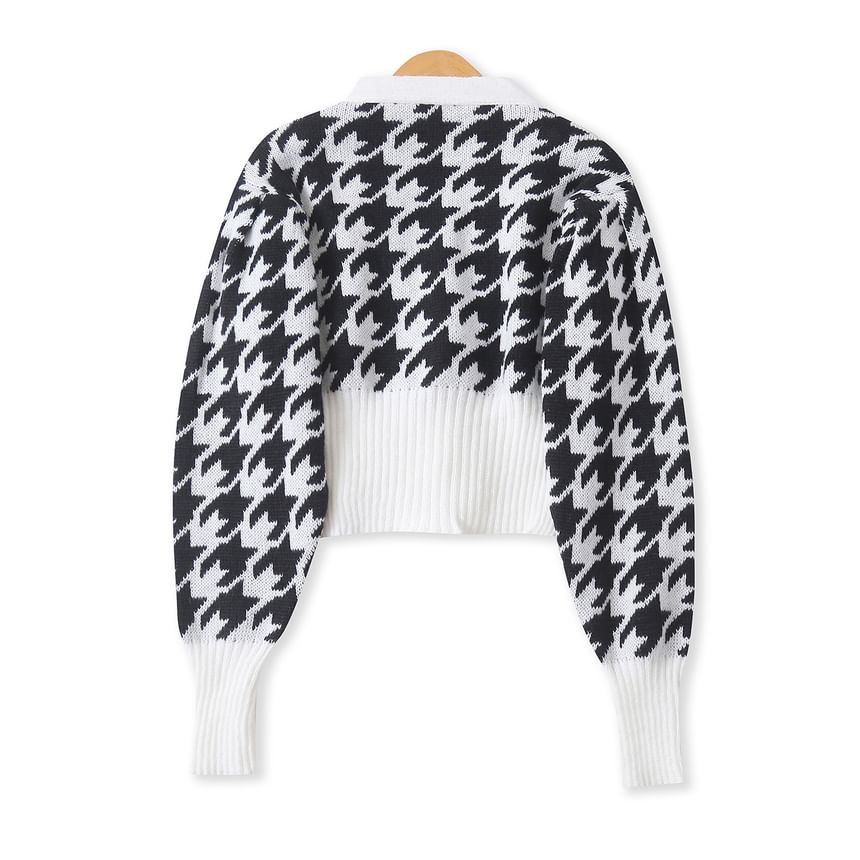V-Neck Houndstooth Cropped Cardigan