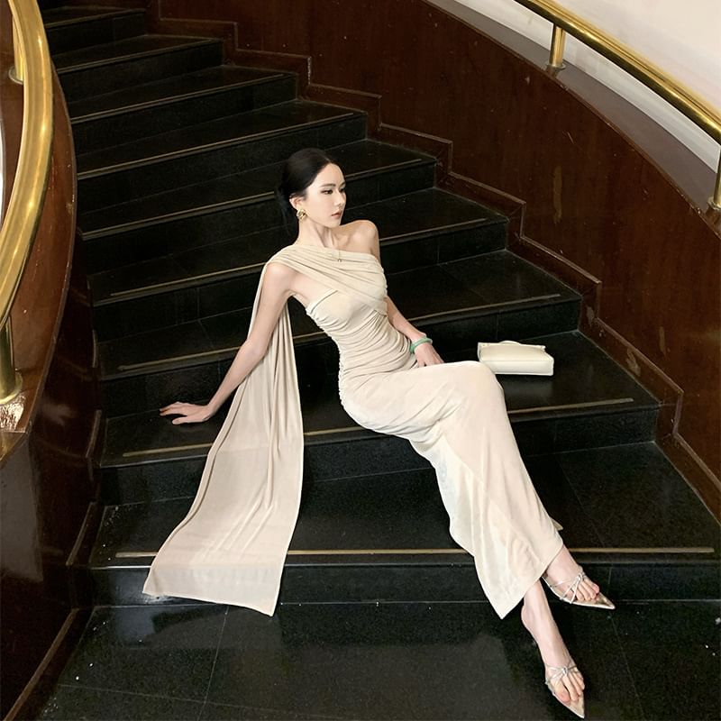Sleeveless Draped Plain Mermaid Evening Gown