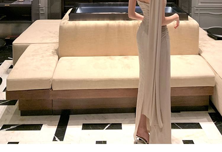 Sleeveless Draped Plain Mermaid Evening Gown