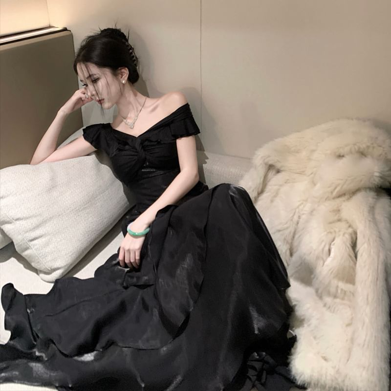 Short-Sleeve Off Shoulder Plain A-Line Evening Gown