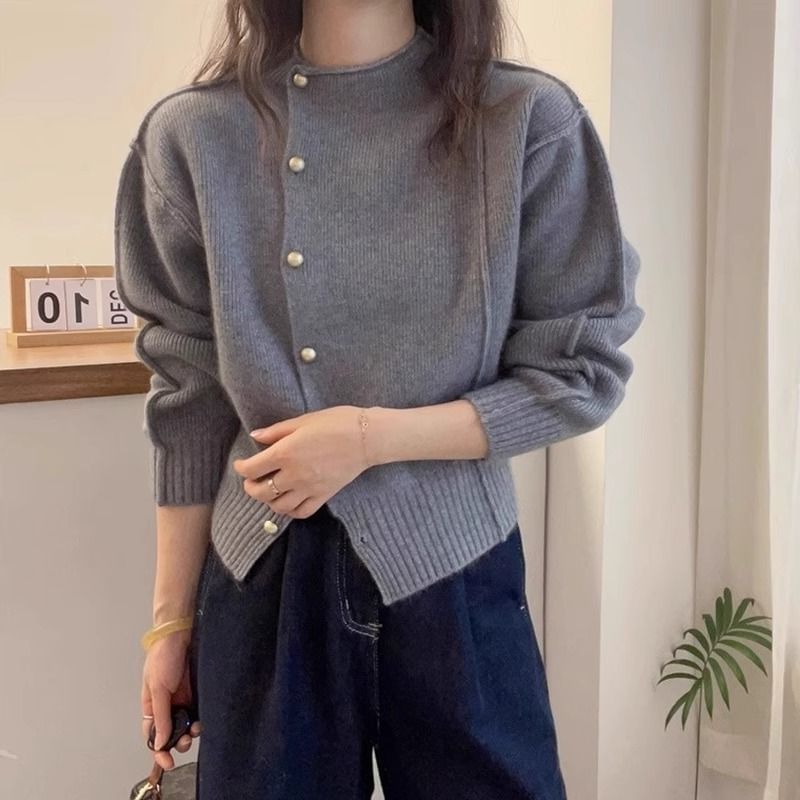 Round Neck Plain Faux Pearl Cardigan