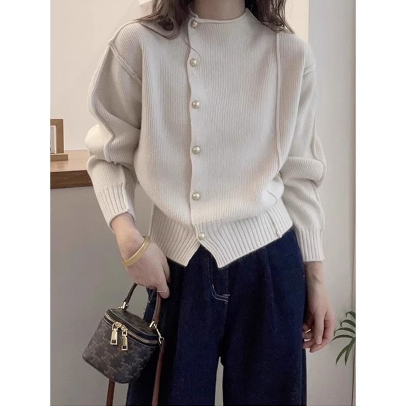 Round Neck Plain Faux Pearl Cardigan