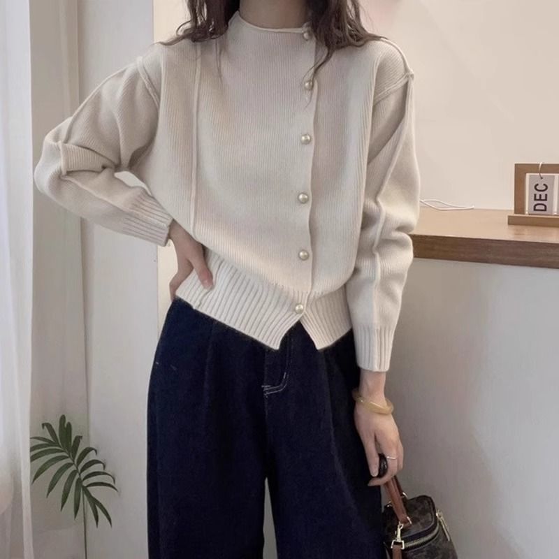 Round Neck Plain Faux Pearl Cardigan