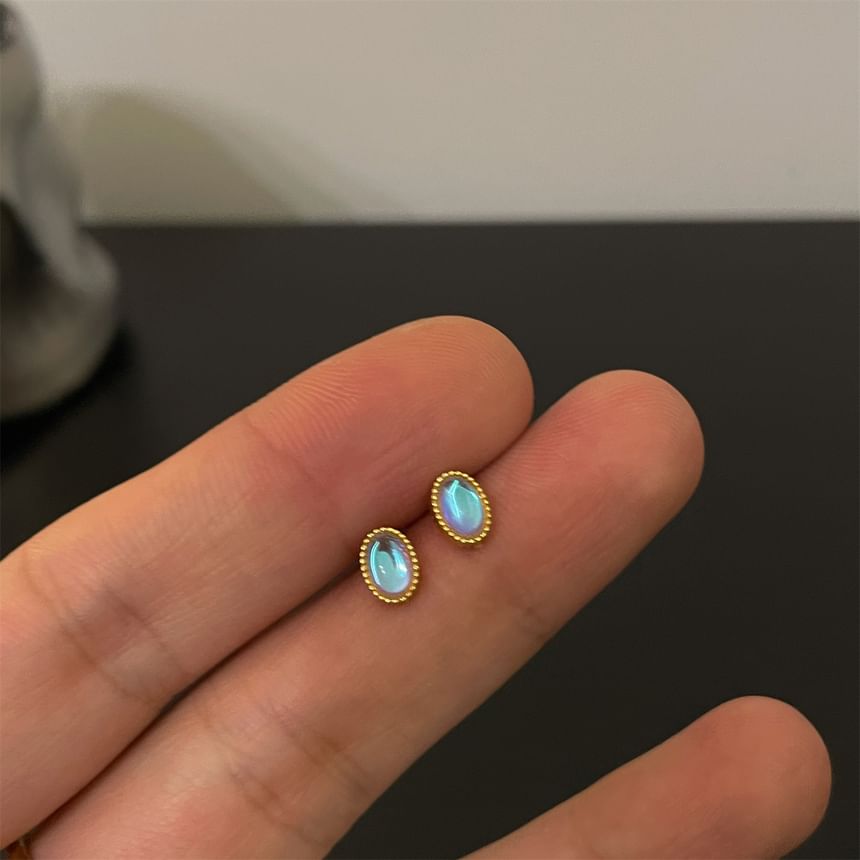 Stone Stud Earring