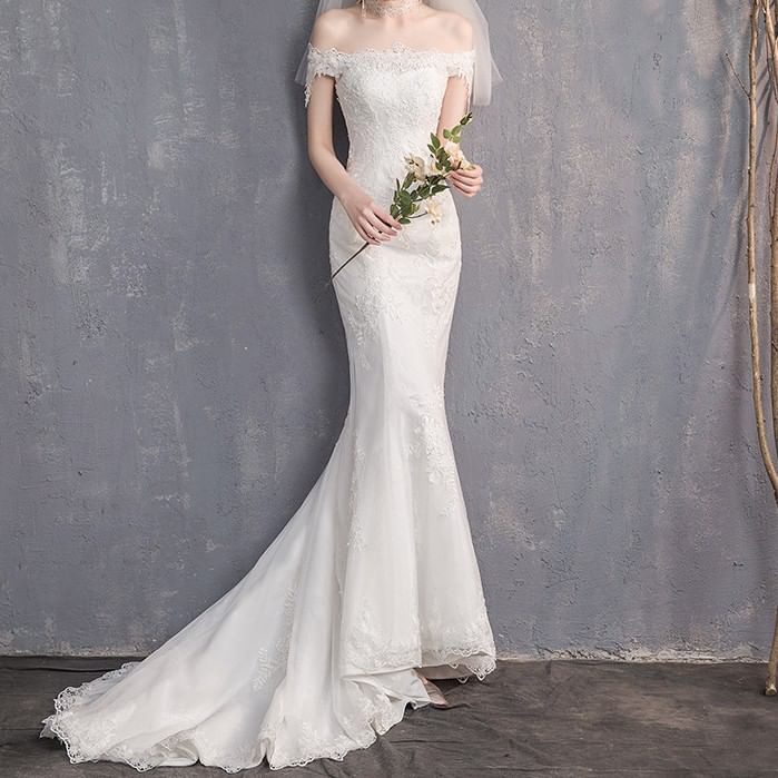 Off-Shoulder Mermaid Lace Wedding Gown (Various Designs)