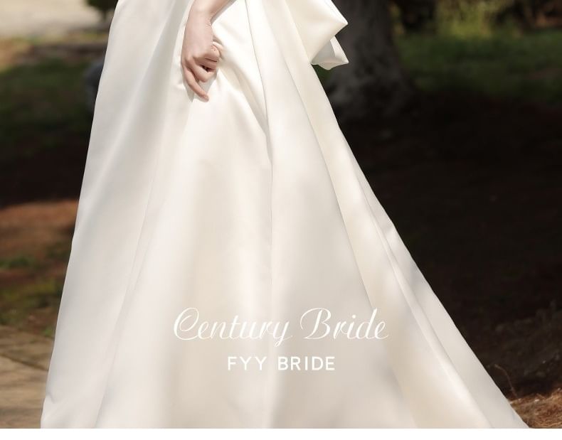 Puff-Sleeve Mesh Panel Shirred A-Line Wedding Gown