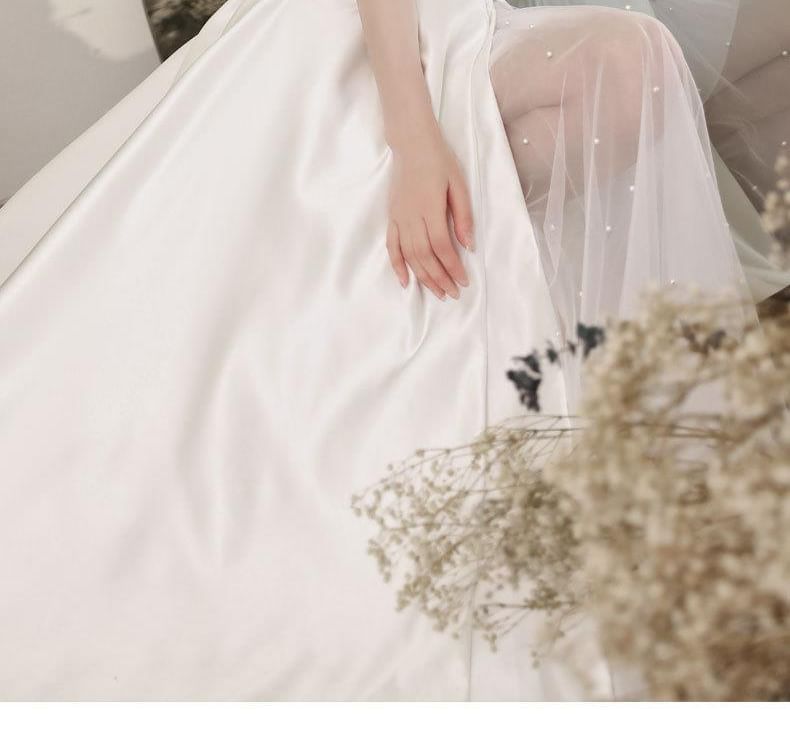 Off-Shoulder Mesh Panel A-Line Wedding Gown